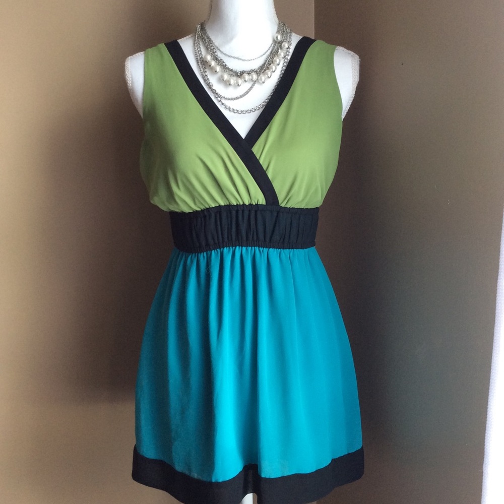 Beautiful Bisou Bisou  Top